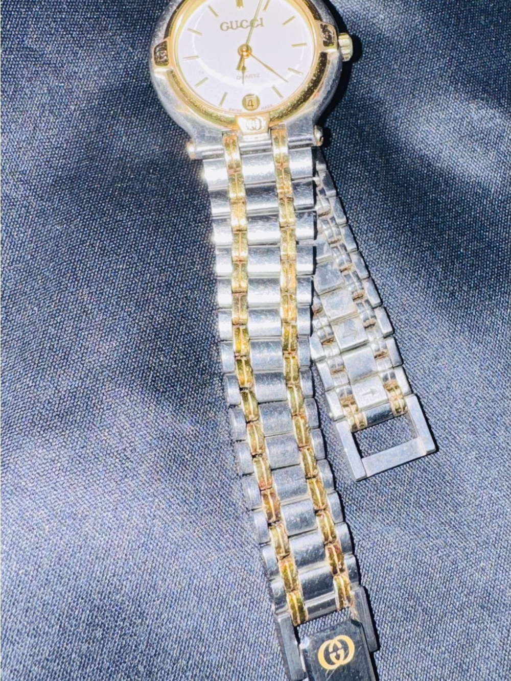 Gucci Two-Tone Gold and Silver Ladies Bracelet Watch - Picture 7 of 7